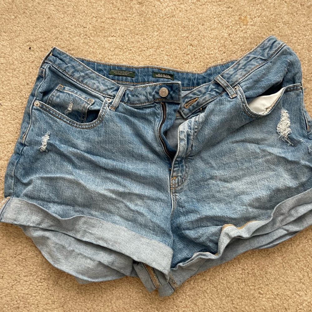Target Wild Fable Super High-Rise Rolled Cuff Shorts size 14